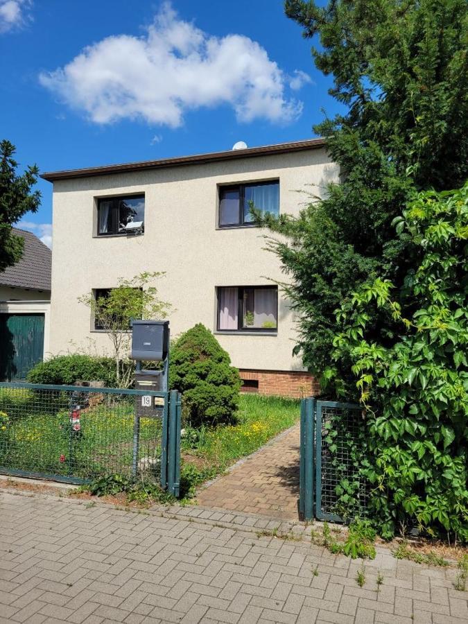 Gaestewohnung " Am Harsdorf " Magdeburg Exteriör bild